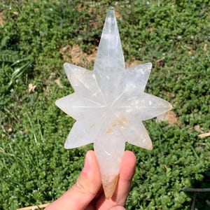 5.5&#39;&#39;+ Natural Clear quartz,quartz crystal,hand carved,crystal North Star,North Star skull,Home Decoration Crystal Gifts 1pc