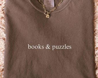Böcker och pussel T-shirt: Bokmalsgåva, läslärart-shirt, pusselälskare T-shirt