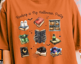 Komfortfarben Halloween Leser-T-Shirt: Gruseliges Bibliothekar-T-Shirt