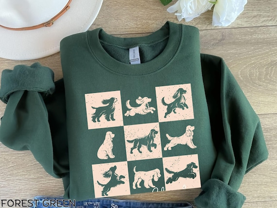 English Cocker Spaniel Sweatshirt: Checkered Dog Mom Gift