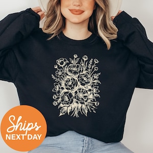 Pressed Flowers Crewneck Sweatshirt, Cottagecore Floral Hoodie, Botanical Gardener Gift, Cozy Nature Style 2025