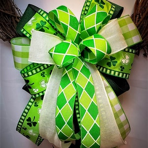 St Patricks Day Bow for front door, St Pattys day wreath bow, St Patricks Lantern Bow, Green bow, Green Wreath Bow for St Pattys