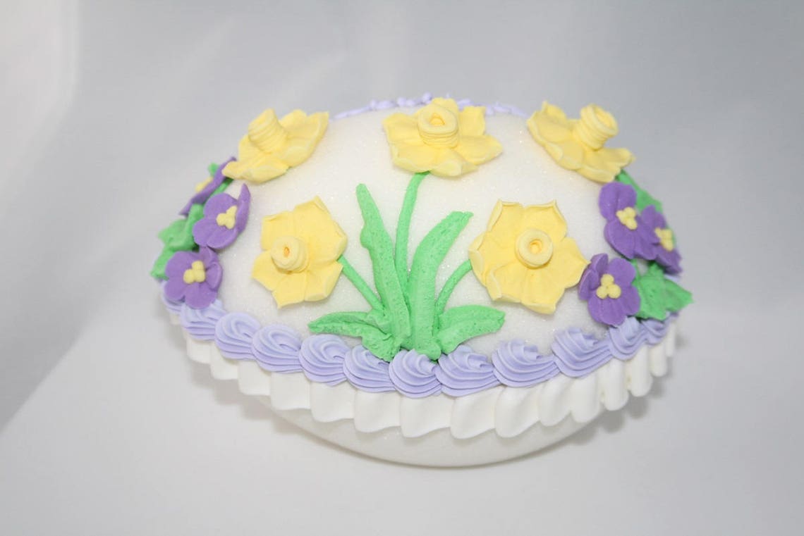 Royal Icing Flowers Royal Icing Daffodils Yellow and White Etsy