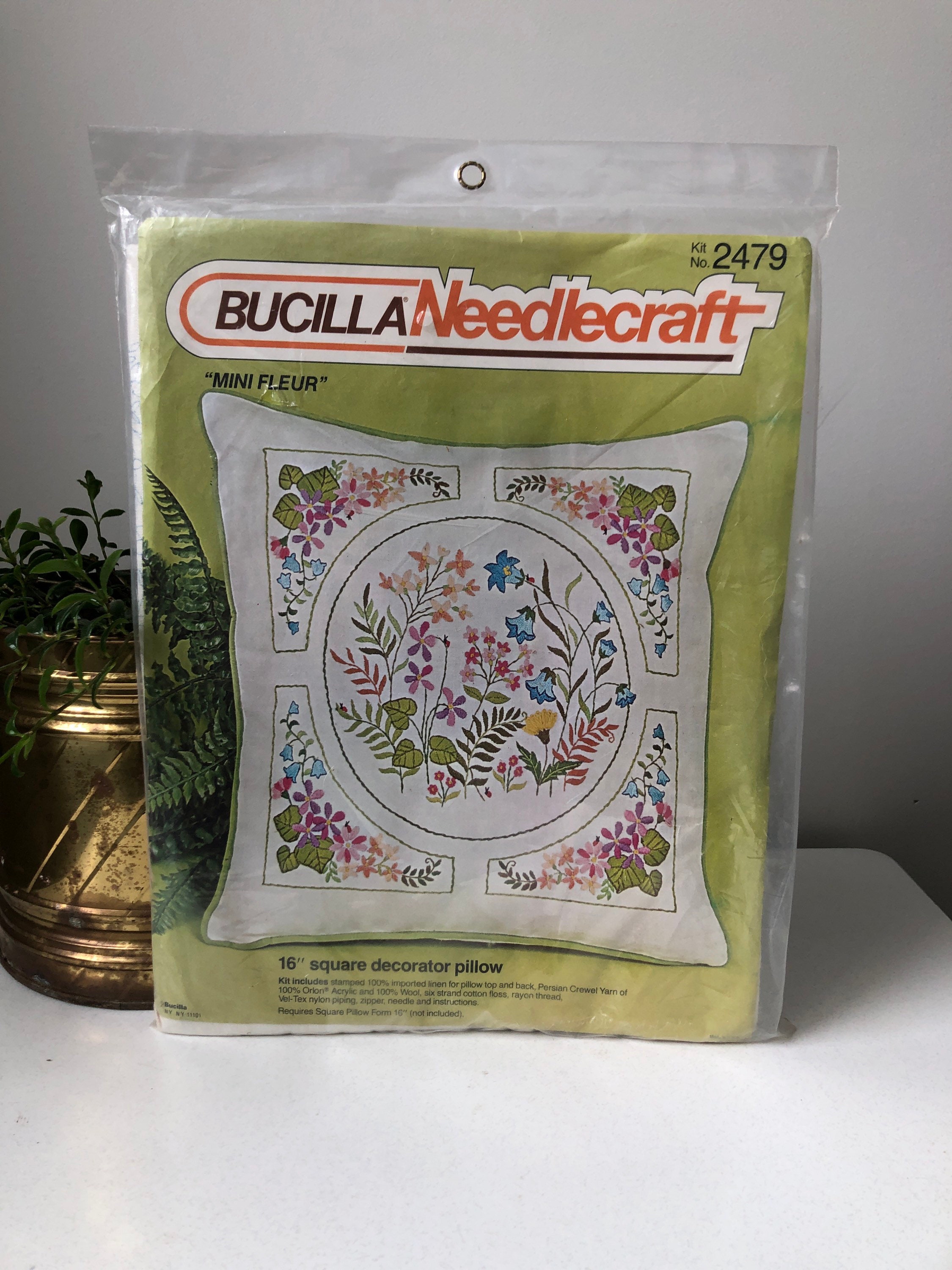 Bucilla Stamped Embroidery Kit 6 Round-Pocket Full Of Posies, 1 count -  Fry's Food Stores