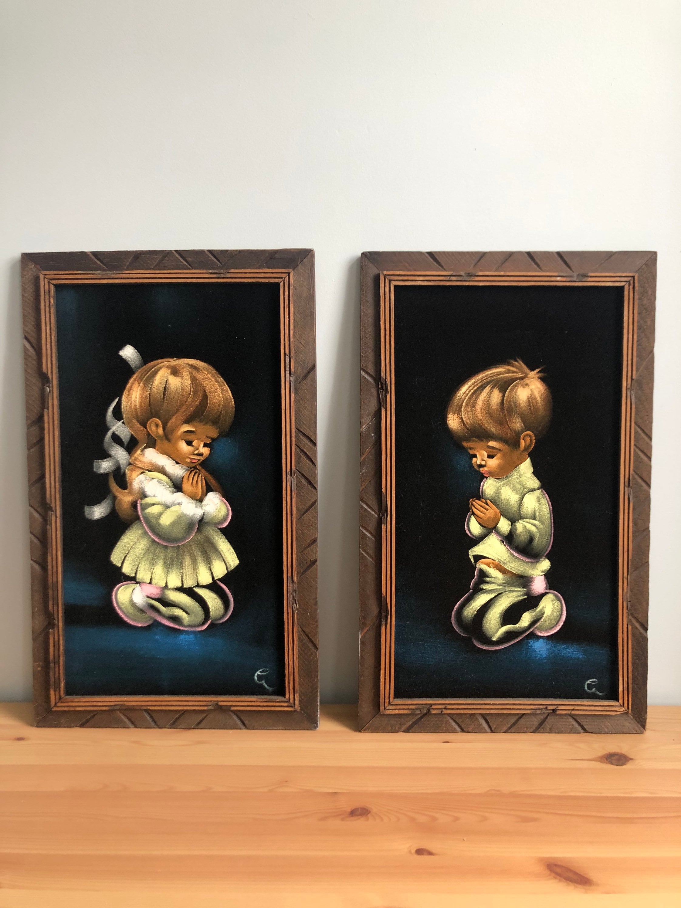 Black velvet painting deals