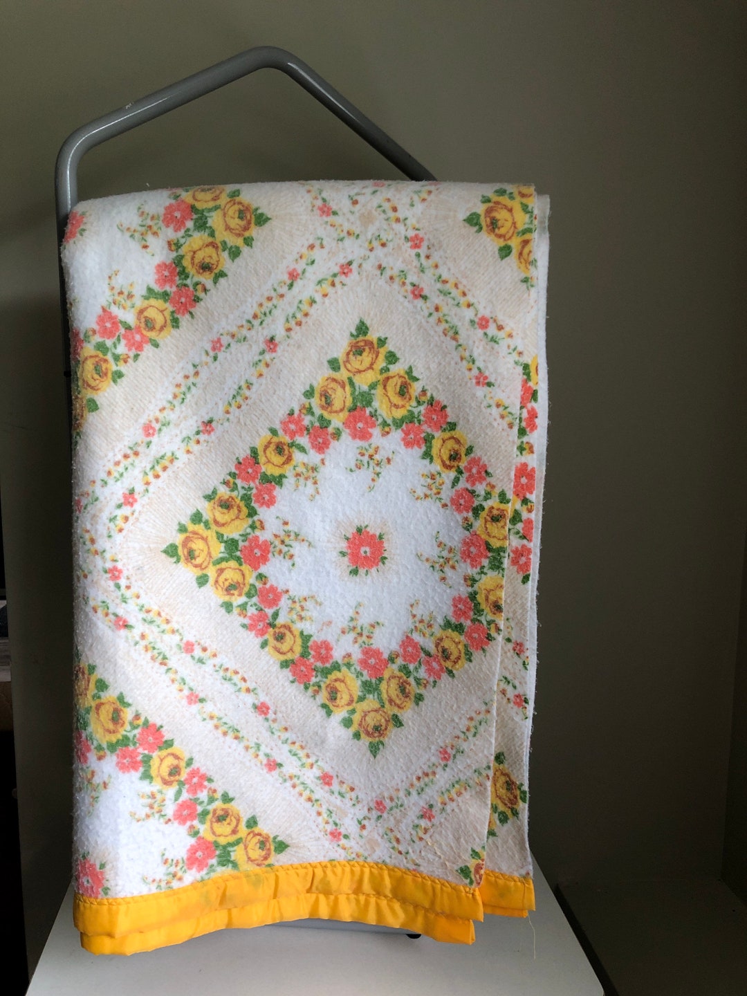 Vintage Esmond Blanket Yellow and Pink Roses With Satin Trim Etsy