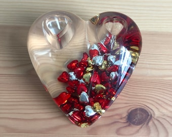 Vintage Clear Acrylic Heart Paperweight/Pencil Holder with Red, Gold and Silver Floating Hearts