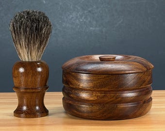 EDWIN JAGGER アナグマシェービングブラシ ~ 豪華な角の模造品と金属