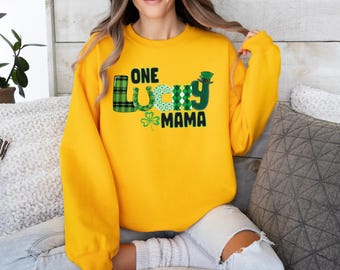 One Lucky Mama Shirt, St. Patrick's Day Shirt, St. Paddy's Day, Mom Shirt, Lucky Mom Shirt, Pregnancy Reveal Shirt, Baby Announcement Shirt