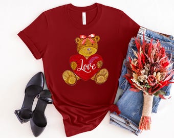 Bear love shirt, Bear Valentine Shirt, Cute Bear, Heart Valentine Shirt, Valentines Day Shirt, Love Shirt, Gift For Her, Cute Valentine Tee