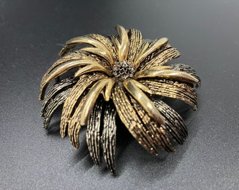 Vintage Arthur Pepper Chunky Detailed Flower Brooch