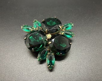 Vintage Emerald Green Rhinestone Brooch