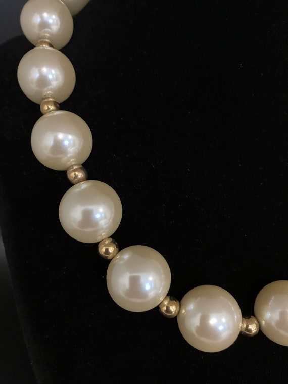 Vintage Carolee Large Faux Pearl Necklace Choker - image 4