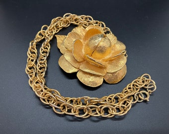 Vintage Massive Golden Rose Statement Necklace Signed Jeanne