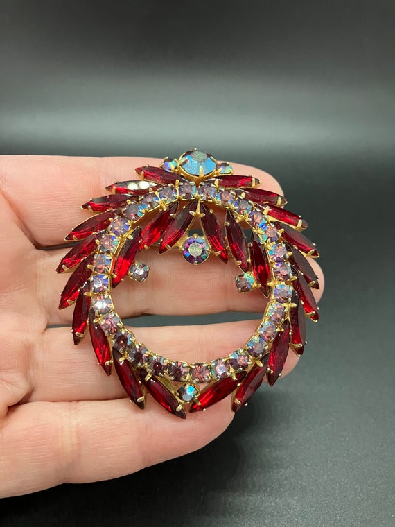 Vintage Stunning Red Rhinestone Brooch - image 5