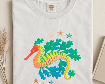 Retro Seepferdchen T-Shirt, Buntes Ozean Tier T-Shirt für Strandliebhaber, Vintage Seedrachen Shirt, Seestern Grafik T-Shirt, Küstenbaumwoll T-Shirt