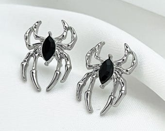 Spider Stud Earrings, Gothic Halloween Earrings, Dark Aesthetic Jewelry, Gothic Jewelry, Creepy Studs, Unique Jewelry Gift