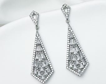 Crystal Art Deco Drop Earrings Bridal Long Earrings Vintage Silver Statement Jewelry Diamond Wedding Earring Bridesmaid Jewelry Gift for Her