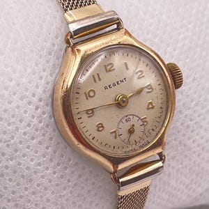 Vintage 1940s Swiss Made Rolled Gold Round Case Cream Dial 60 second subdial 15 Jewel Manual Wind Ladies Wristwatch With Mesh Bracelet Strap