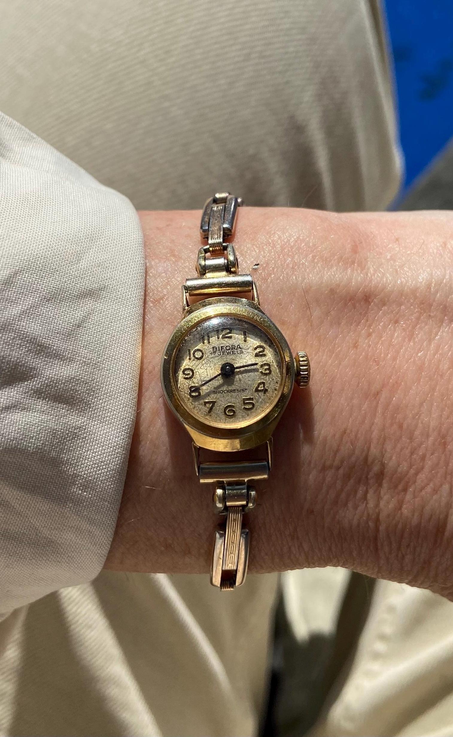 Such a beaut! 50s gold plated stainless steel vintage watch from melrose jewels Reflet Automatic 1950 main image 3