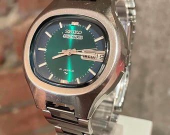 Mens Vintage Seiko Watch Sports 50 7N42-8079 Gold/silver