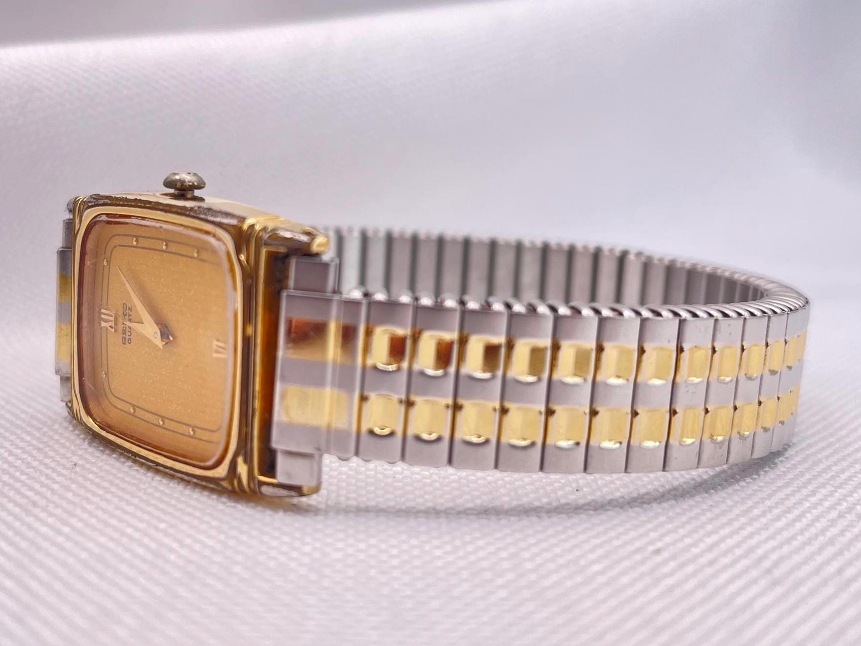90' ヴィンテージセイコー SEIKO タンク レディース腕時計 ゴールド 1990年代ヴィンテージ セイコー レディース クォーツ腕時計：タンク型