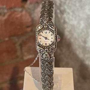 Stunning 1940s Art Deco Sterling Silver 925 Swiss Ladies  display picture 3