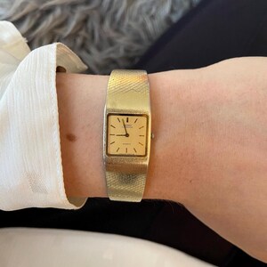 Rare Vintage 1980&#39;s Seiko Lassale Ladies 14 Jewel Ultra Thin Quartz Reference 6730-5019 Square Dial Gold Plated Integrated Watch Strap