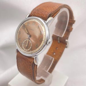 Very Rare 1940's TITAN Swiss Made Manual Wind 15 Jewel Wristwatch Copper Tan Dial with Sub-Dial Vintage Leather Strap