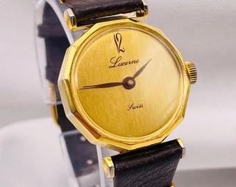 Vintage Swiss Made dameshorloge uit de jaren 70: op de jaren 1920 geïnspireerde achthoekige kast, handmatig opwindbaar, veganistische leren band van Luzern