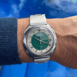 Vintage 1970s SEIKO UFO Rare Green Cream Dial 17 Jewels Automatic