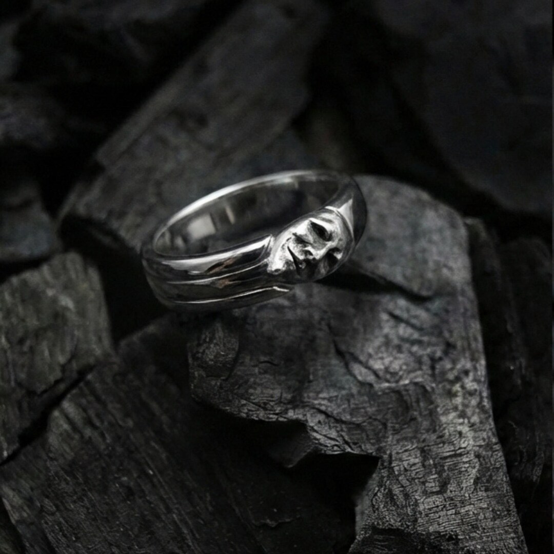 Gothic Face Ring in 925 Sterling Silver: Self-defense Jewelry With ...