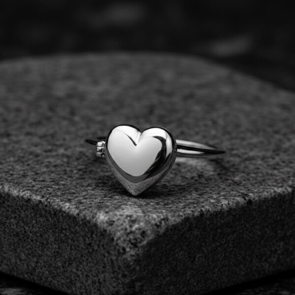 Sterling Silver Heart Locket Ring: Gothic Secret Compartment Ring for Lovers