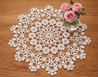 Patrón de frivolité vintage: medallón de encaje de 23 cm (descarga en PDF)
