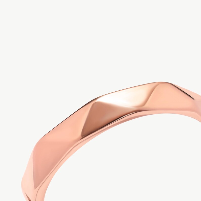 Anillo facetado de oro macizo de 14 quilates con corte de diamante Rose Gold