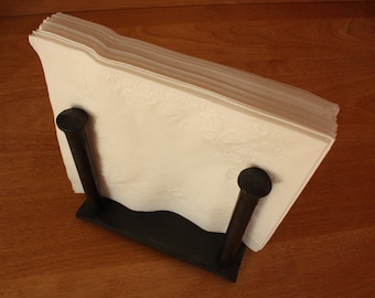 Servilletero forjado a mano.