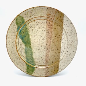 Ceramic serving Plate in Toasted Creams