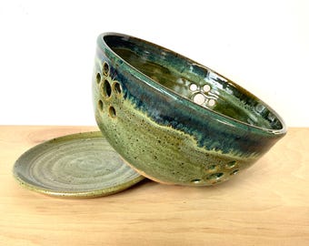 Personal Ceramic Berry Bowl – Grassy Green Colander with Catch Plate