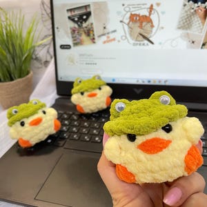 Crochet Duck with Frog Hat | Adorable Baby Plushie | Tiny Duck | Soft Crochet Duck with Moveable Frog Eyes | Perfect Gift for Kids
