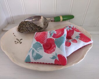 Ensemble de sachets de lavande de nappe vintage