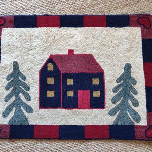 Vintage Hand Hooked Wool Rug with Cottage