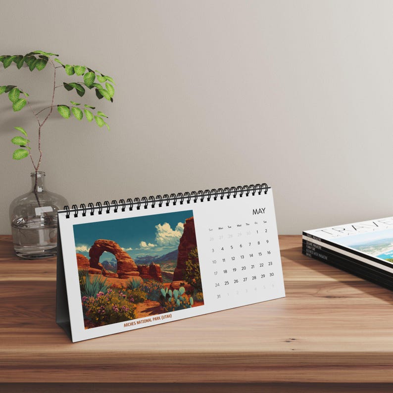 National Parks Desk Calendar 2026/2027, Illustrated U.S. Travel