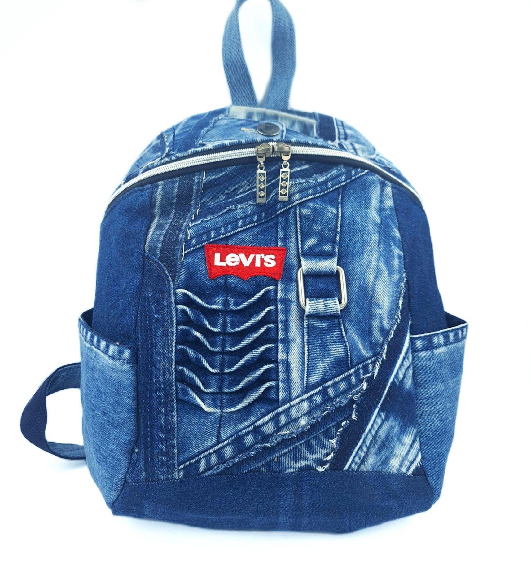 Upcycled Levis Jeans Backpack Purse: Patchwork Blue Jean  display picture 1