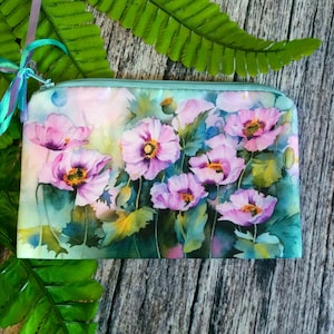 Poppy Flower Makeup Bag, Cottagecore Makeup Bag, Pouch With Poppies, Poppy Cosmetic Pouch, Floral Pouch Make Up, Poppy Pouch, Blue Pouch