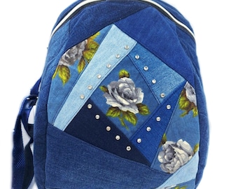 Patchwork Denim Rucksack Wildblumen Blumenmuster: Recycelter Jeans Rucksack, Upcycling Jeans Rucksack Geldbörse, Jeans Buchtasche, Jeans Tasche