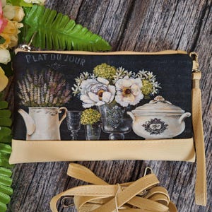 Bolso bandolera floral negro, bolso bandolera de papel de rifle, bolso bandolera de piel vegana para mujer, bolso bandolera pequeño, bolso francés, cartera de muñeca