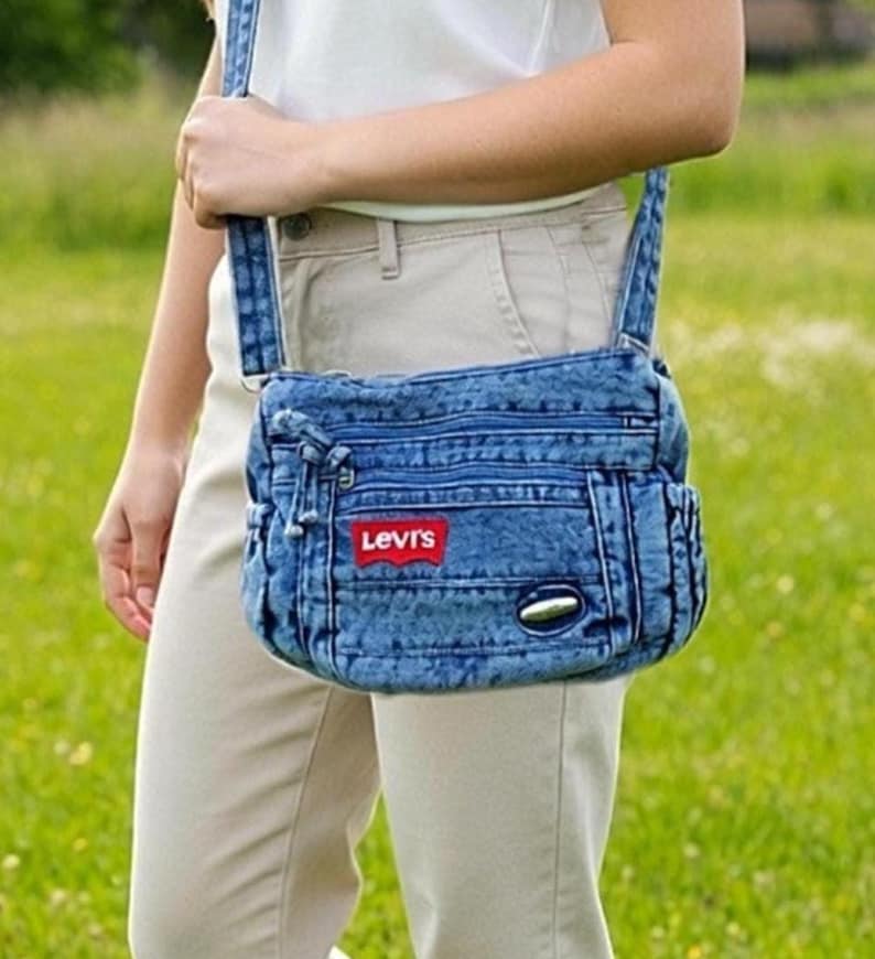 Upcycled Levis Vintage Denim Crossbody Bag, Recycled Jeans Shoulder Purse, College Bag image 3