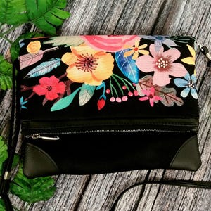 Sac à bandoulière Minuit jardin d'herbes aromatiques d'Amalfi, Sac à fleurs noir, Petits sacs bandoulière pour femme, Petit sac à main bandoulière, Sac à main repliable, Porte-monnaie rose