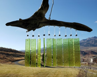 Lime Glass & Driftwood Chime