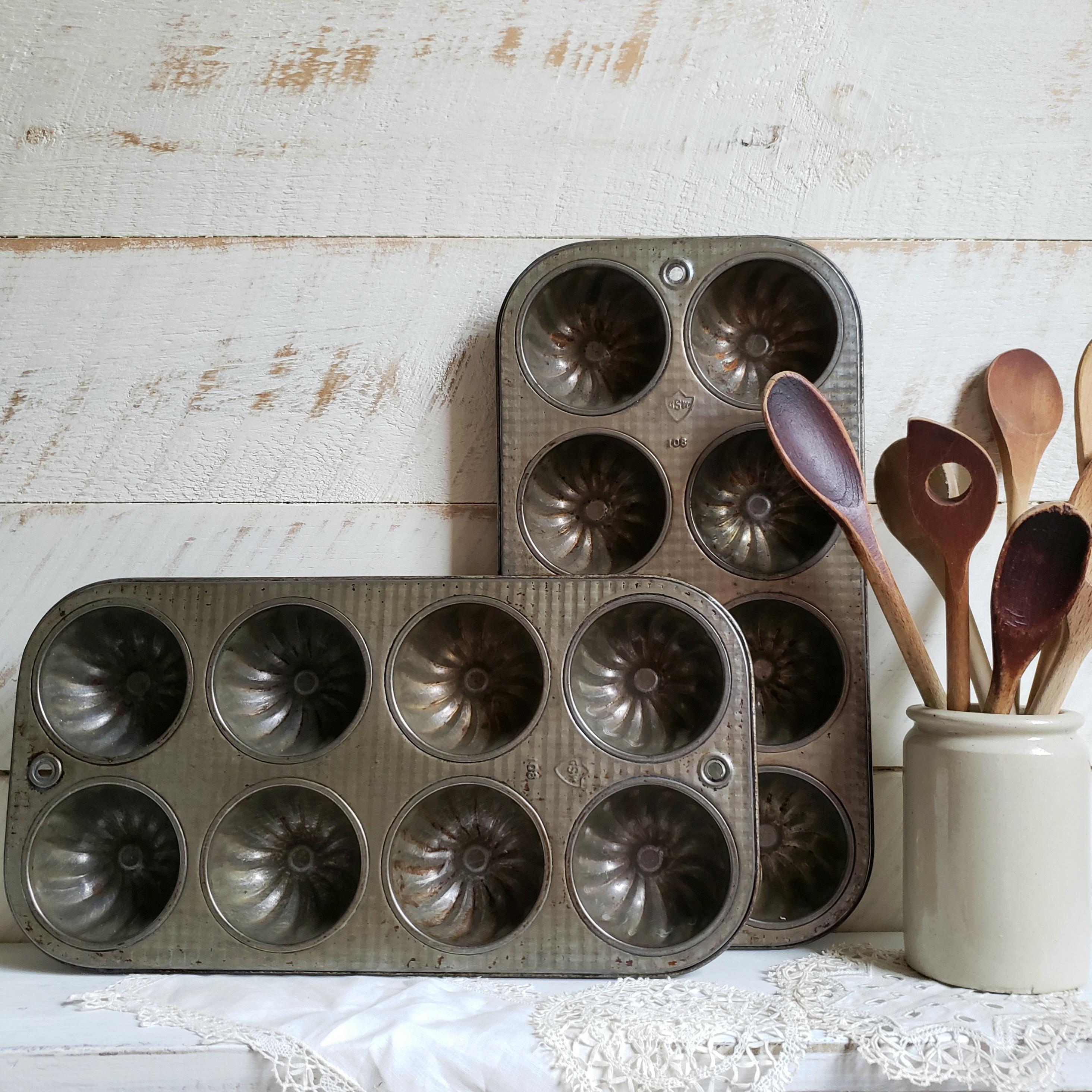 Fluted muffin pan hot sale